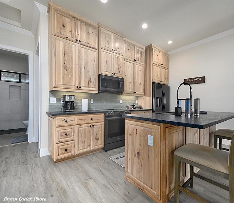 רדינג Three Bedroom River Access מראה חיצוני תמונה